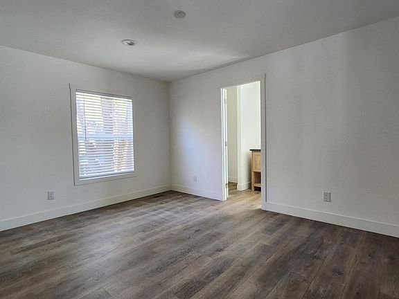 4th image of 4480 N Bonner St