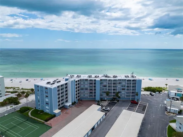 5300 Gulf Dr Unit 204, Holmes Beach, FL 34217