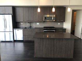 228 N Peoria St #904, Chicago, IL 60607