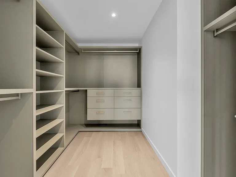 3317 Chippendale Rd — Photo 21