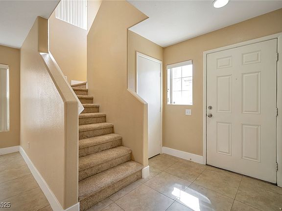 3rd image of 6142 Windmill Island Ave