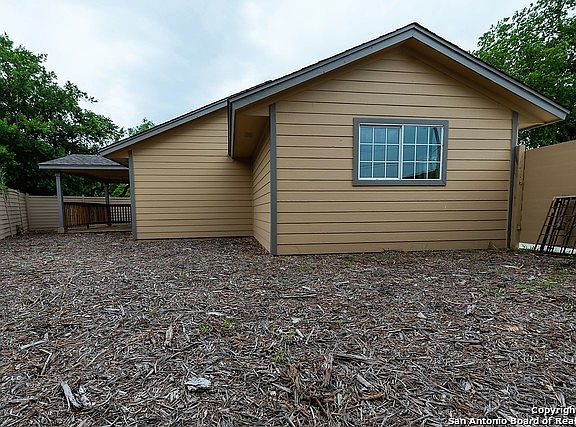 5th image of 1432 Watkins Ln