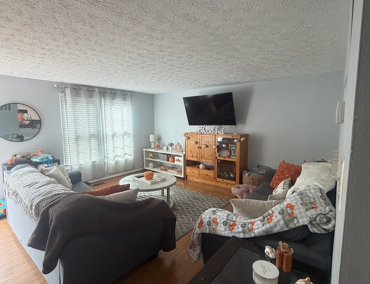 3 bed, 2.5 bath, 1500 sqft, $2,650 — Photo 4