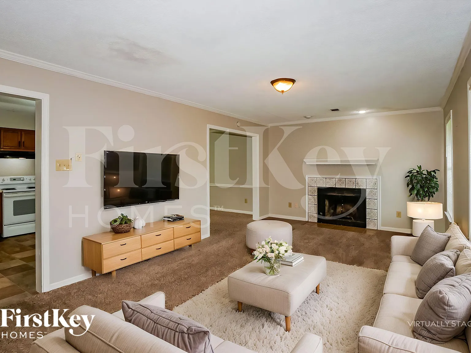 4 bed, 2.5 bath, 1734 sqft, $1,970 — Photo 4