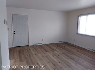 9 Simonson Blvd #3, Deerfield, WI 53531