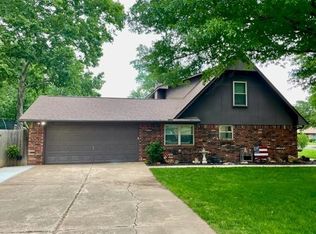 1724 Fairfield Dr, Stillwater, OK 74074