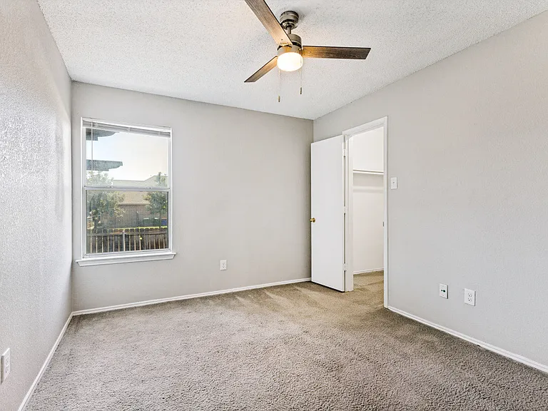 6124 Nelson Ter — Photo 10