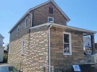475 Saint Nicholas Dr, Donora, PA 15033