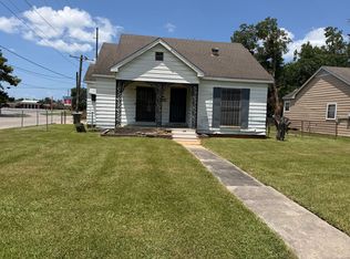 1398 Elgie St, Beaumont, TX 77705