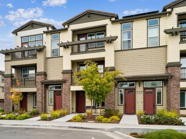 201 Bridalveil Falls Cmn, Fremont, CA 94539