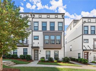 2056 Holtz Ln, Atlanta, GA 30318