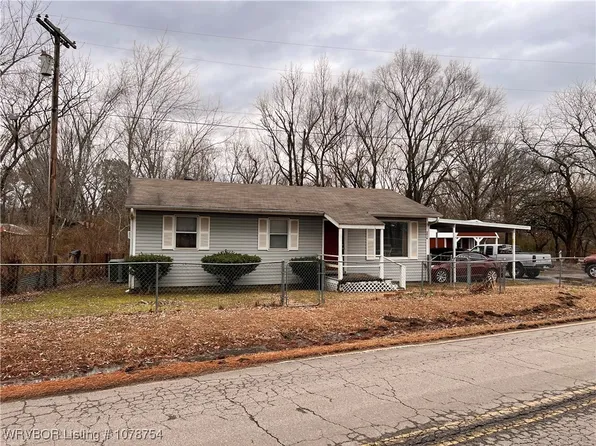 3016 Richmond Way, Van Buren, AR 72956