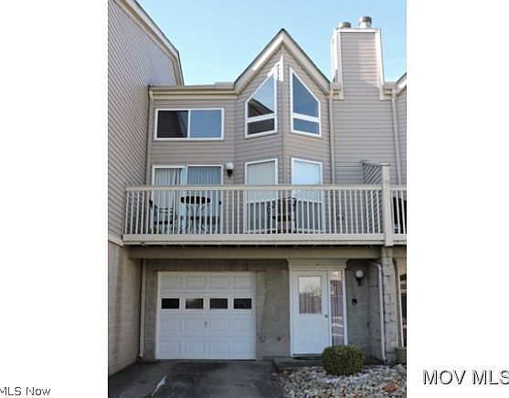 1st image of 621-9 Virginia St