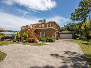 5176 N Palm Way, Lake Worth, FL 33463
