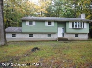 151 Franklin Ave, Saylorsburg, PA 18353