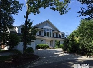 47 Waterview Dr, Sound Beach, NY 11789