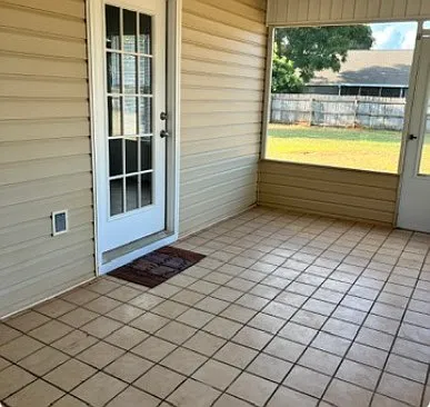 320 Sleepy Ln — Photo 26