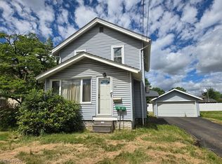 264 5th St NE, Barberton, OH 44203