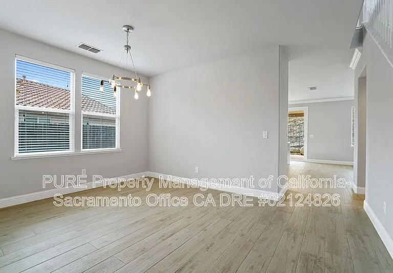 4909 Concordia Dr — Photo 4