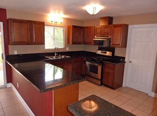 880 Rock Springs Rd, San Marcos, CA 92069