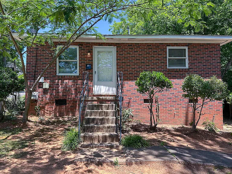 1401 Downs Ave #C — Photo 17