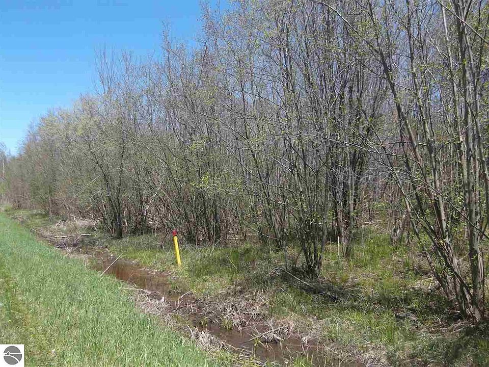 1st image of 0 Putnam Rd