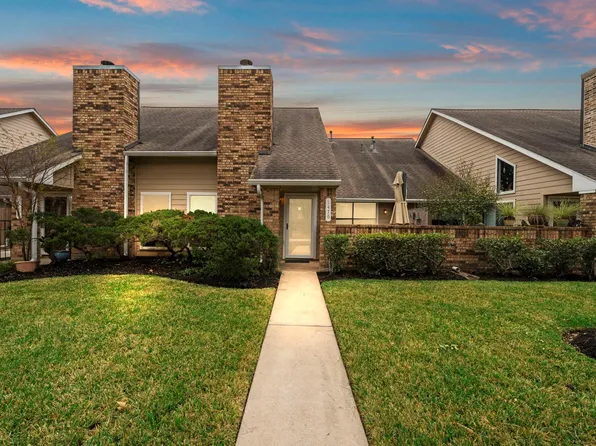 1476 Gemini St, Houston, TX 77058