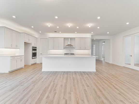3rd image of 9816 SW Isabelline Drive