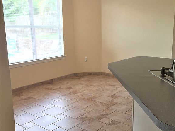 5th image of 4759 Connor Dr
