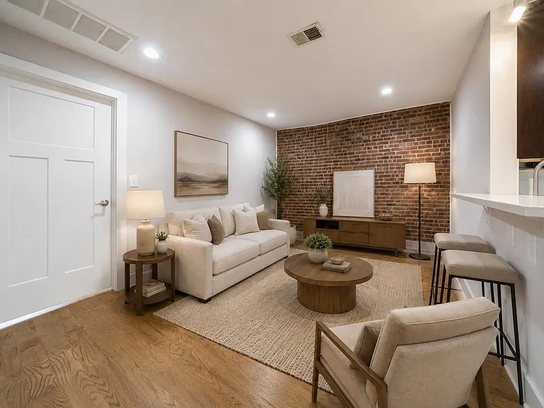 165 Webster Ave #1 — Photo 7