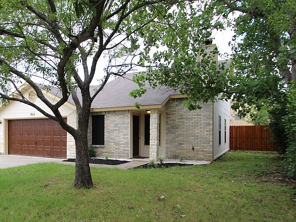 2nd image of 1912 Dickens Dr