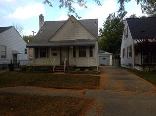 20301 Washtenaw St, Harper Woods, MI 48225