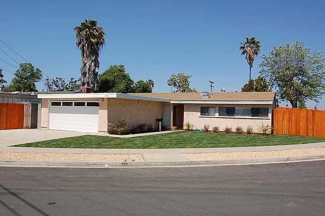 1st image of 9552 Fairbanks Ave