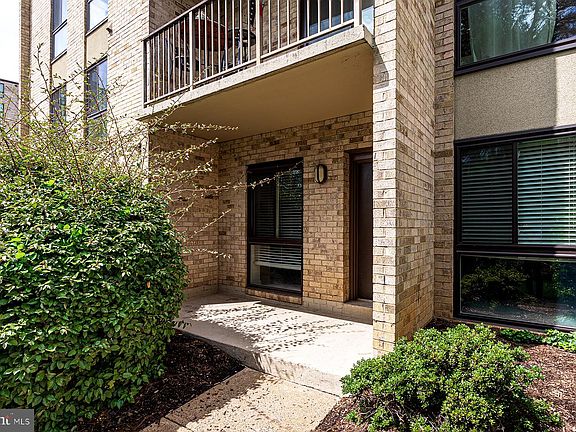 2nd image of 6141 Edsall Rd APT B