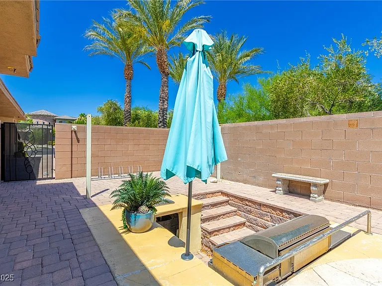 2960 American River Ln — Photo 15