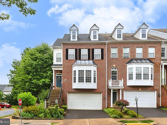 2nd image of 2940 Langdon Gate Dr
