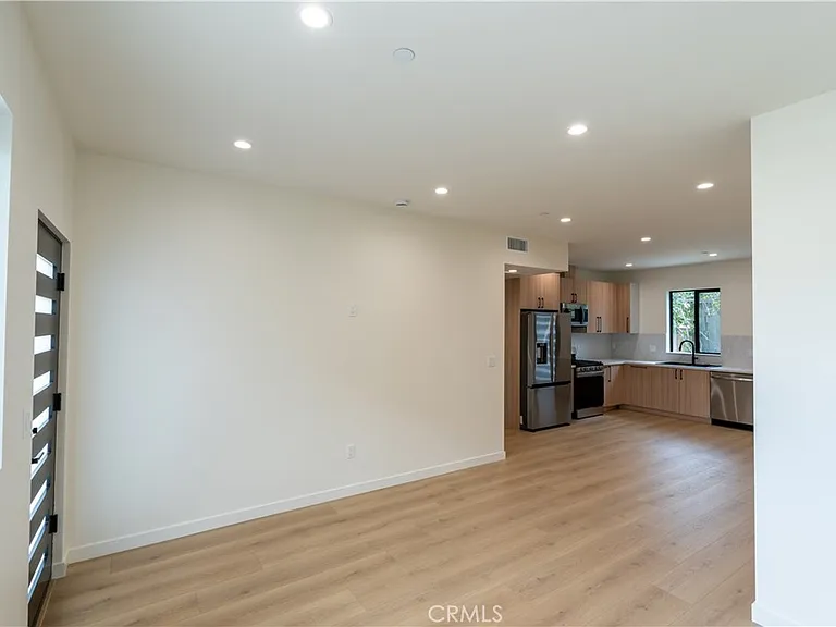 13500 Bessemer St — Photo 2