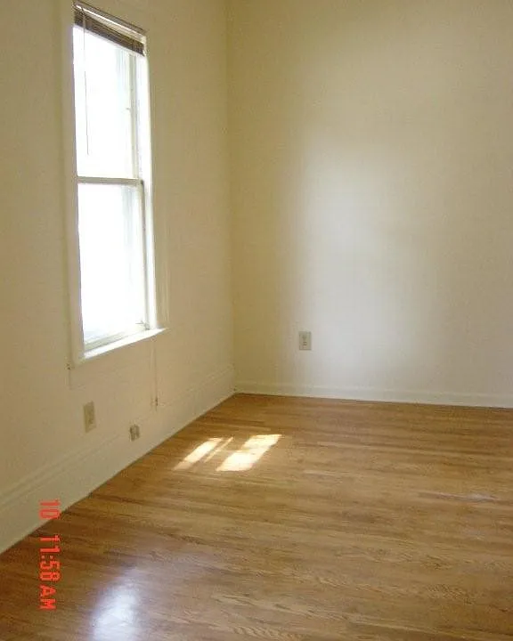 117 N Summit St #2