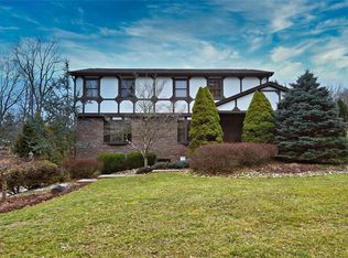 128 Brookwood Rd, Venetia, PA 15367