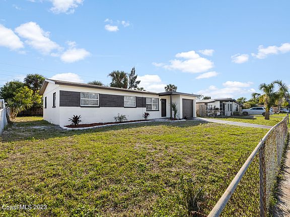 2nd image of 901 Juanita Cir