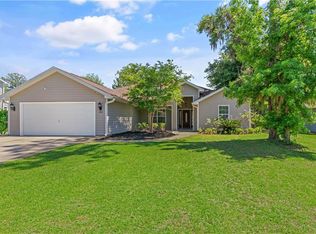 232 Hide Away Lake Dr, Kingsland, GA 31548