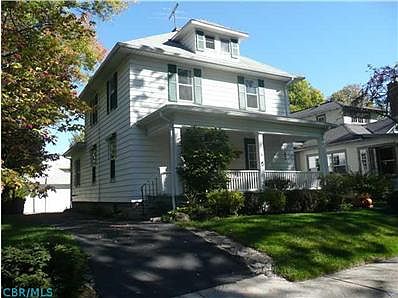 1st image of 20 Woodland Ave