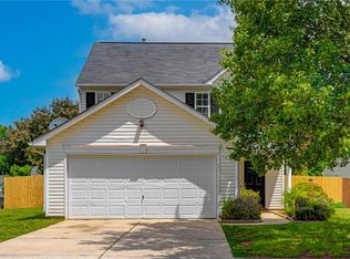 1028 Highstone Dr, Greensboro, NC 27406