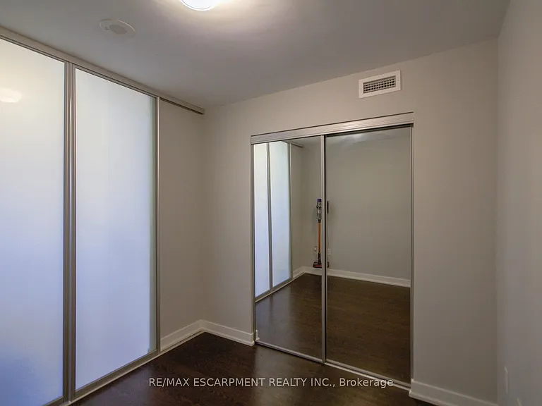 78 Tecumseth St #1203 — Photo 25