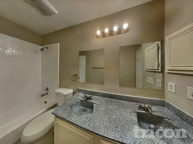 1226 Paul Dr — Photo 9