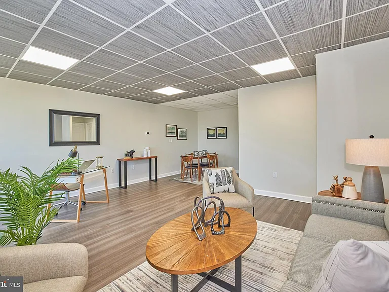 4242 E West Hwy #308 — Photo 17