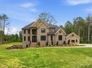 8508 Max Meadows Dr, Charlotte, NC 28227
