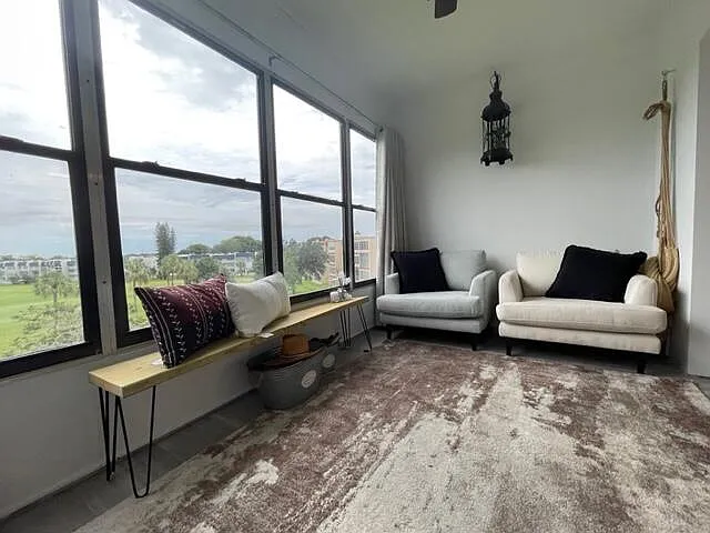 1020 Country Club Dr #406 — Photo 16