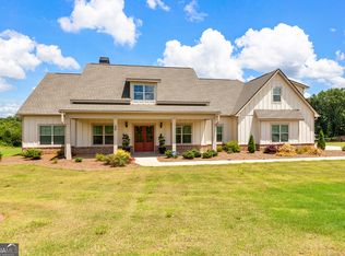 30 Linton Estates Ave, Newnan, GA 30263