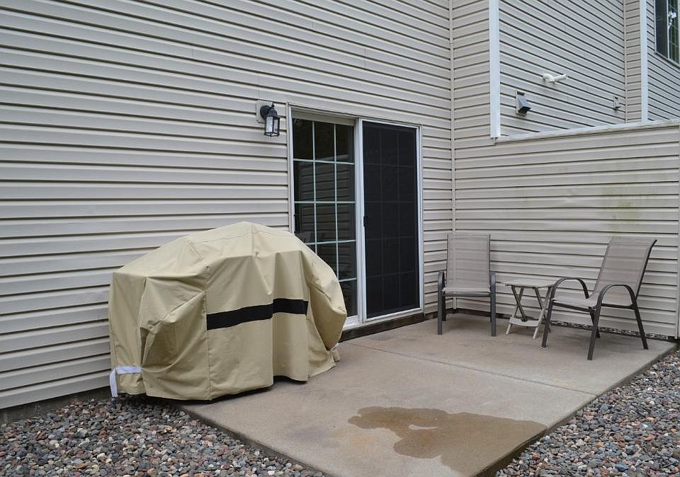 2nd image of 12336 Johnson St NE